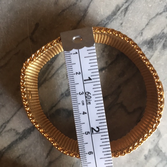 CHANEL, Authentic, CC Logo Bracelet, Vintage 1996 Gold Plated Chanel Bracelet - Picture 12 of 15